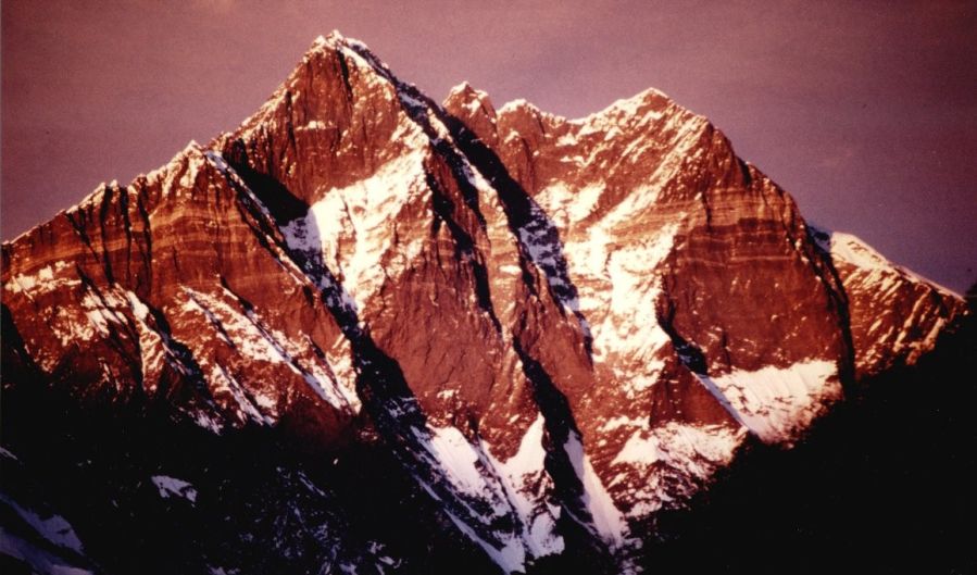 Sunset on Mount Lhotse ( 8516m ) - the world's fourth highest mountain