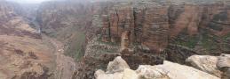 S_canyon_w.jpg
